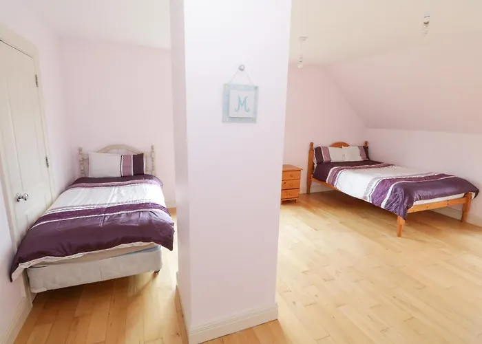 Cloonacastle Semesterbostad *